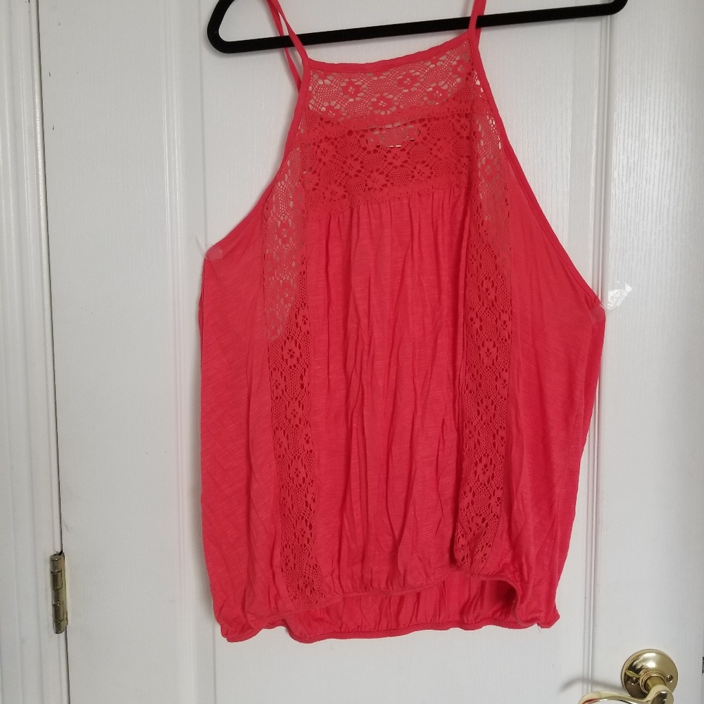 Coral top